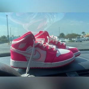YOUTH SIZE AIR JORDANS